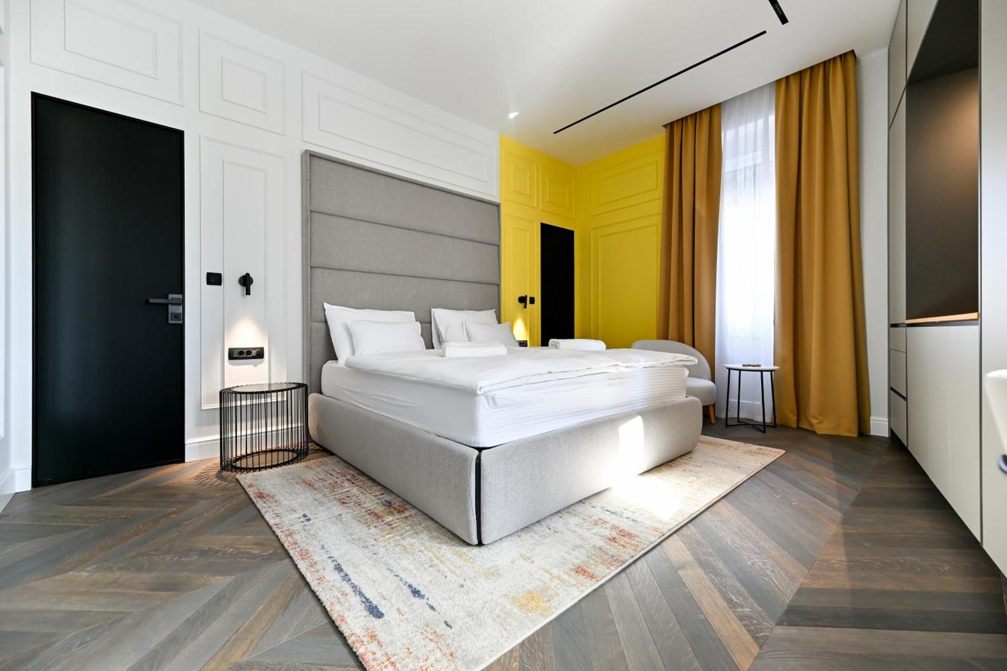 Three Pearls Deluxe Rooms & Studios Zadar Exteriör bild