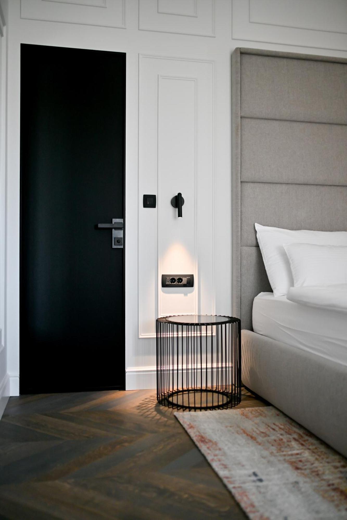 Three Pearls Deluxe Rooms & Studios Zadar Exteriör bild