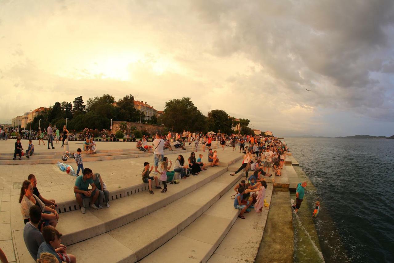 Three Pearls Deluxe Rooms & Studios Zadar Exteriör bild