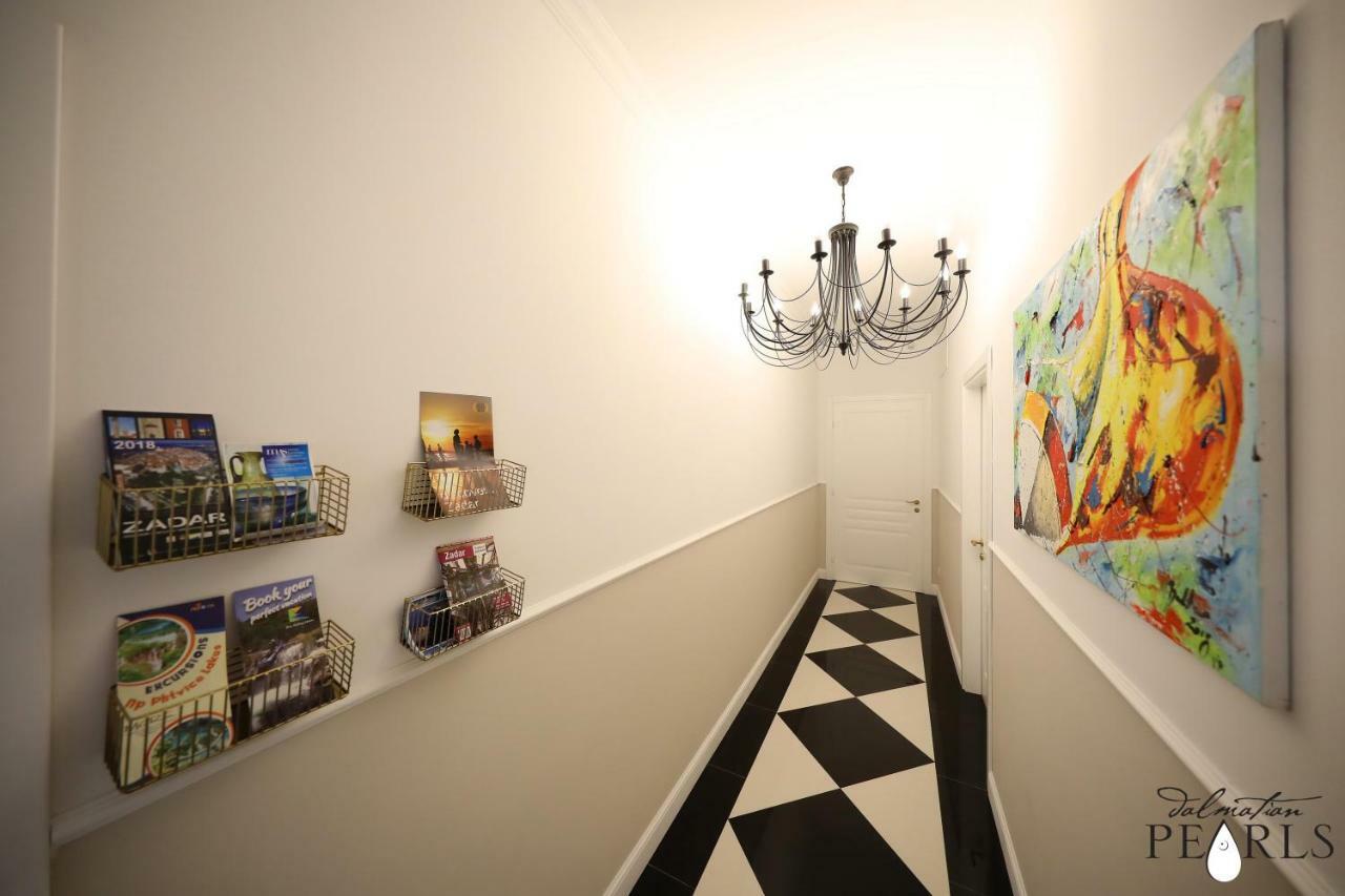 Three Pearls Deluxe Rooms & Studios Zadar Exteriör bild